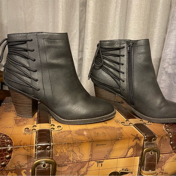 American eagle booties 9 - Picture 2 of 6